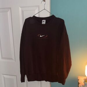 Set of 2 - Nike Crewneck Sweater & Joggers